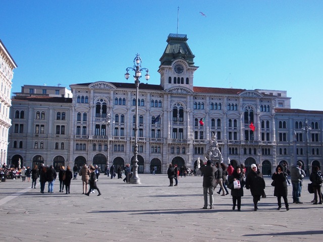 The imposing Palazzo del Municipio (Municipal building) on the Piazza Unita d’Italia