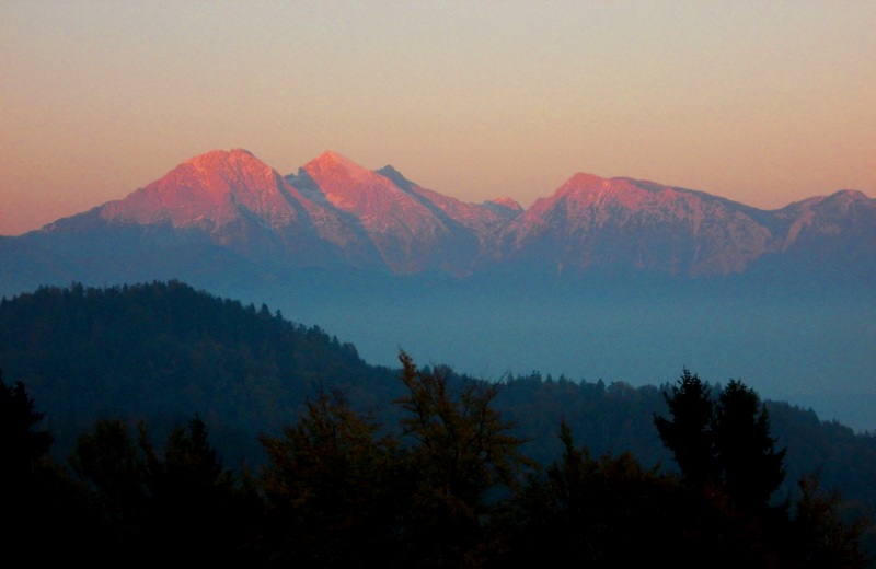 Alpenglow at dusk -- as seen from Križna Gora