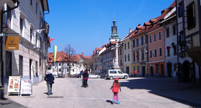 Škofja Loka's main square (Mestni trg) - the epicenter of the (relaxed) workaday rhythms of life